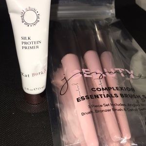 Jasmine Beauty Brush Set With Kat Burki Primer